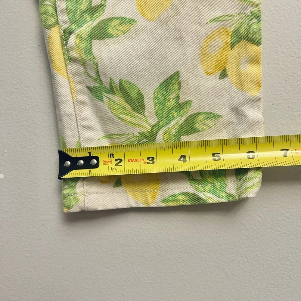 Talbots Signature Crop Size 4 Lemon Print